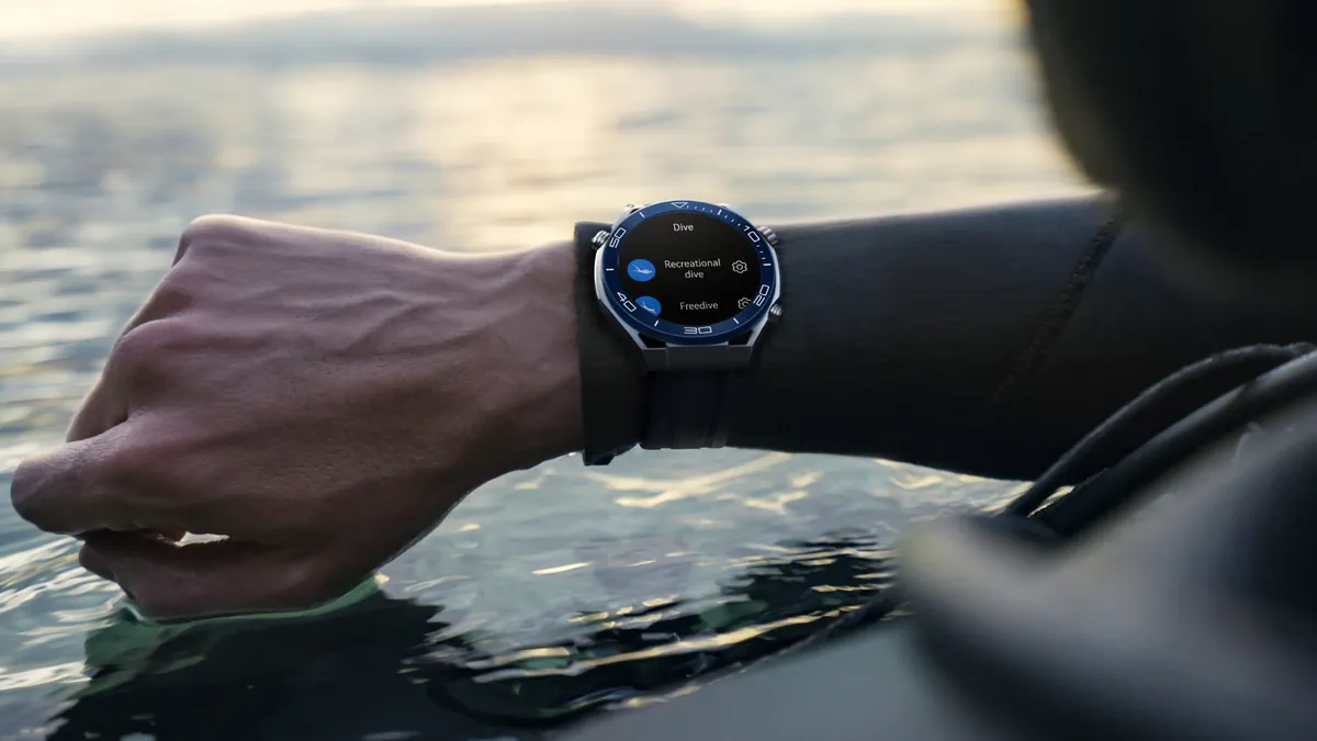 Το Huawei Watch Ultimate κυκλοφορεί παγκοσμίως ως το νέο smartwatch κατάλληλο για καταδύσεις