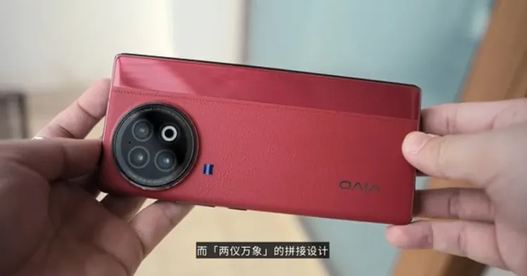 Vivo X Fold 2 folded