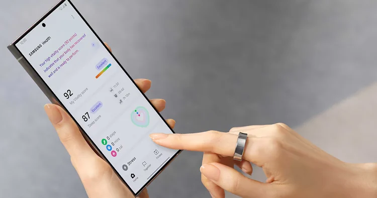 galaxy ring with app