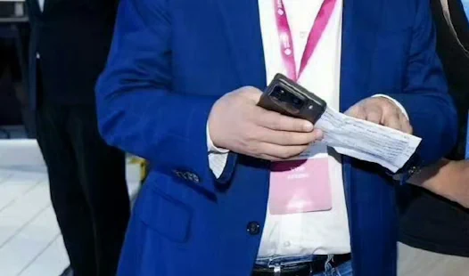 xiaomi 15 pro Xiaoyan close up