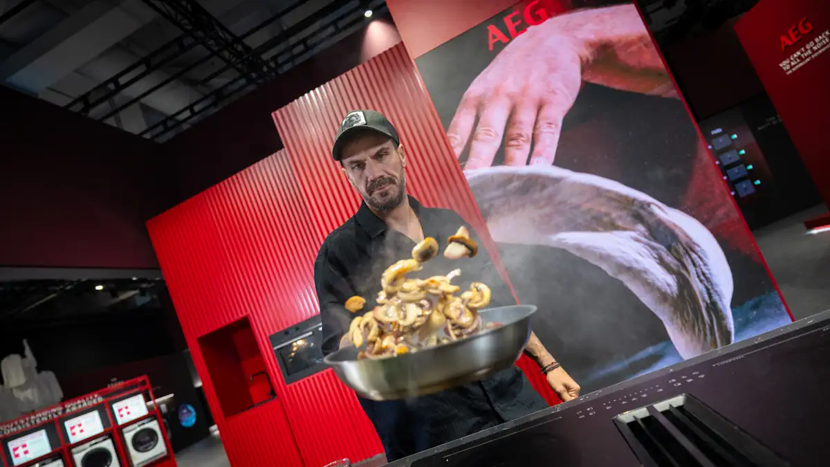 Η νέα έρευνα της AEG για τις συνήθειες  φιλοξενίας στην Ελλάδα και την Ευρώπη