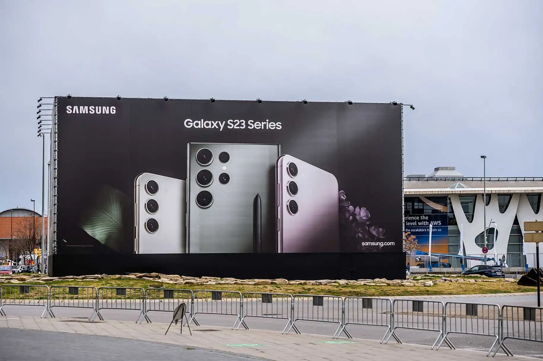 mwc samsung galaxy s23 series ooh 11