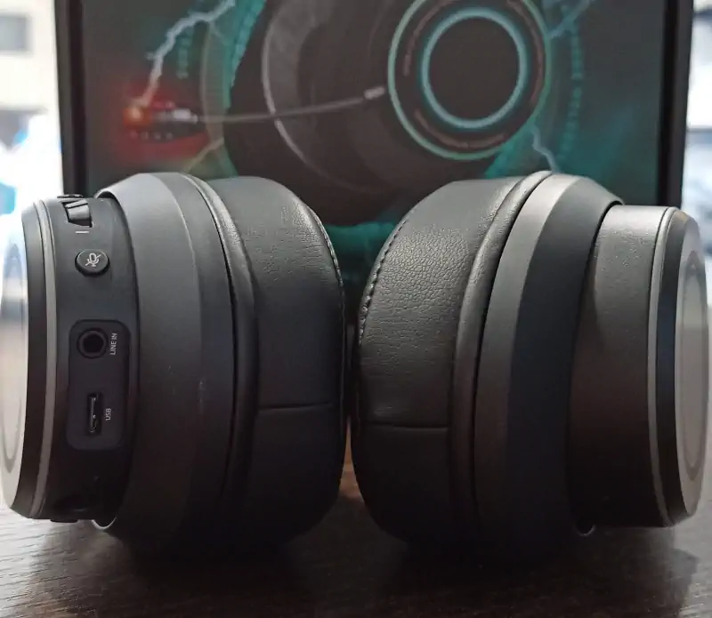 creative sxfi close up