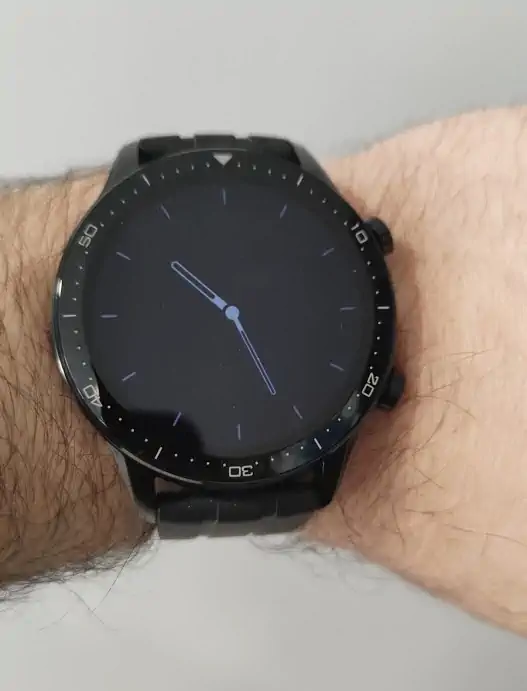 realme watch s pro hand