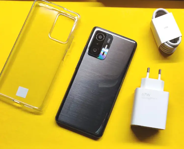 Xiaomi 11t design