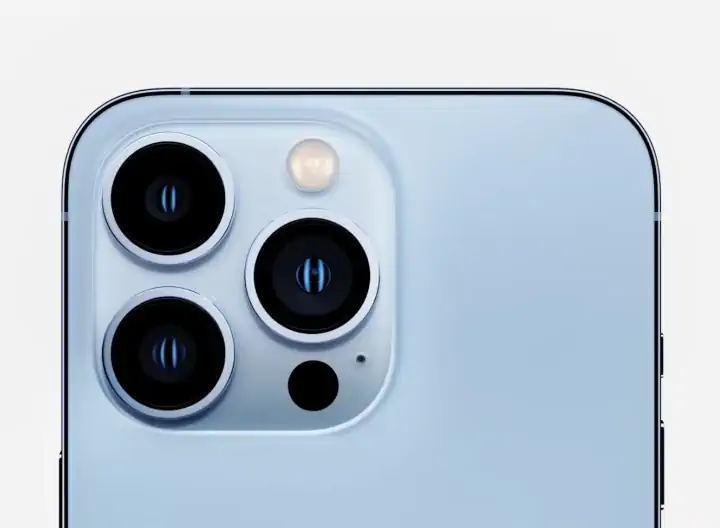 iPhone 13 Pro Max camera
